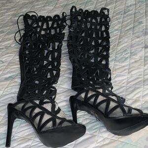 Cape Robbin Lace-Up Women's Knee High Heel Boots